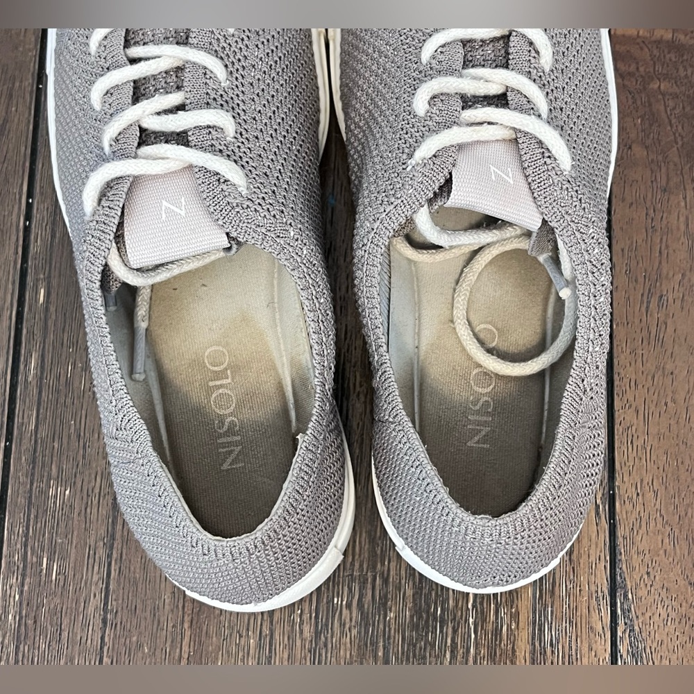 Nisolo Grey Sneakers Womens size 6 - Picture 9 of 10